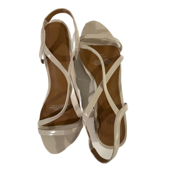 H&M size 7 nude strappy block heel dress sandal - Picture 5 of 7